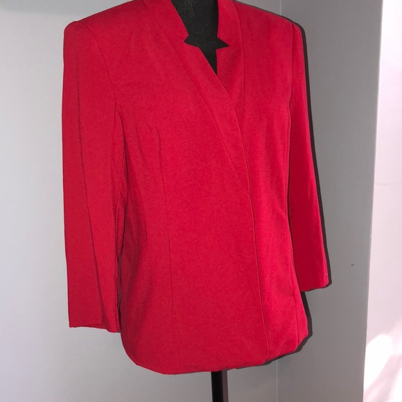 đKensie Red Blazer